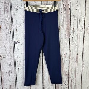 NWT Offline by Aerie Hi-Rise 7/8 Legging‎ Large SHORT Navy Blue Cream Ribbed